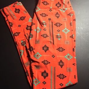 LuLaRoe One Size Leggings